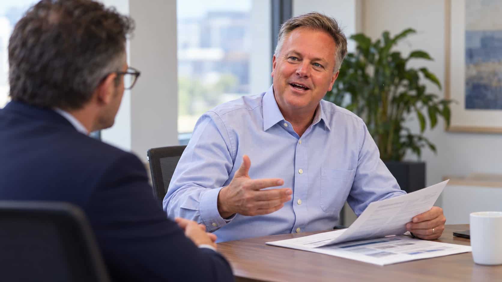 david-perry-senior-partner-executive-search.jpg | David Perry leading an executive search discussion at Perry-Martel International